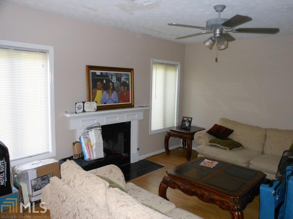 1609 Burnstone Dr Unit 031 - Photo 2 of 7