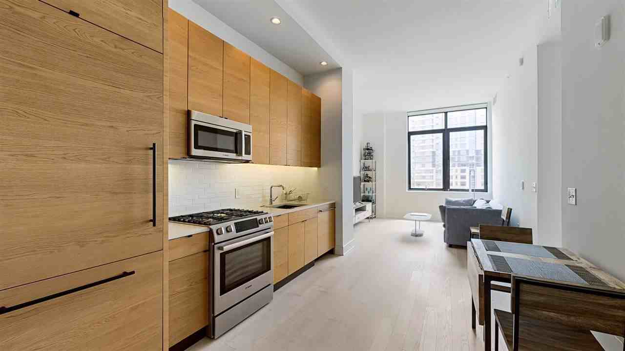 10 Provost St Unit 2606