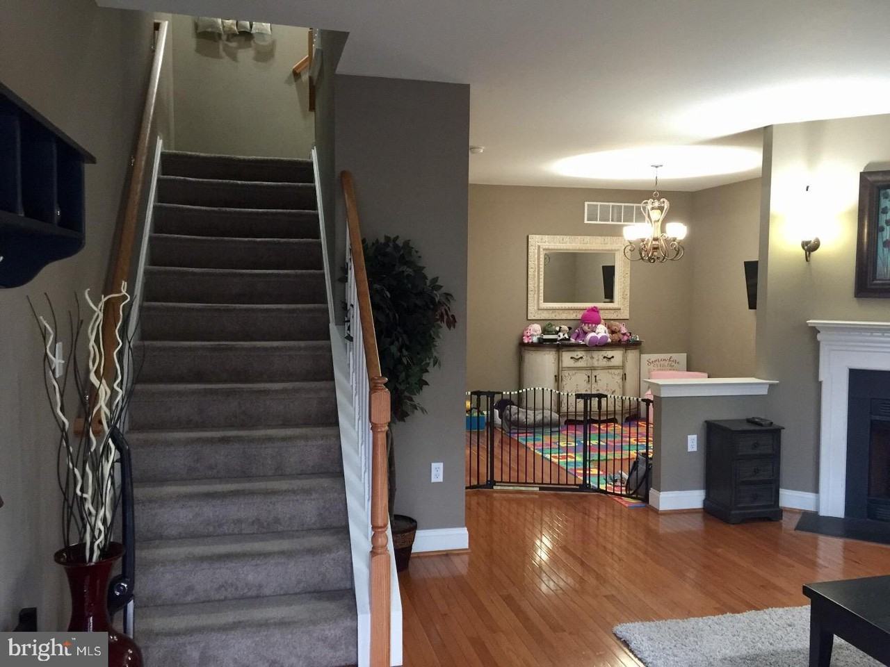 104 Julianna Way - Photo 3 of 15