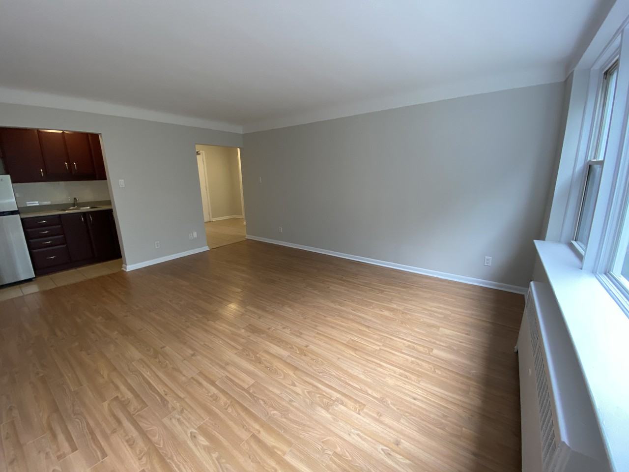 1276 Dorchester Avenue - Photo 2 of 9