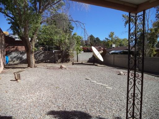 10816 Cielito Lindo NE - Photo 2 of 12