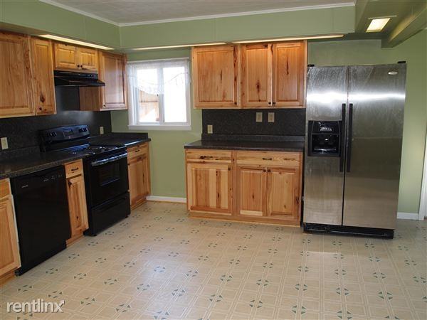 14151 Tripp Rd - Photo 2 of 11