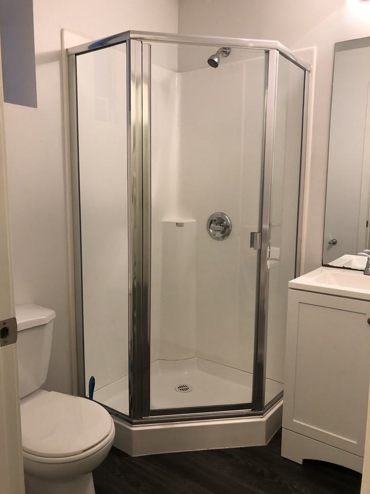 679 East Cordova Street #101 - Photo 3 of 9