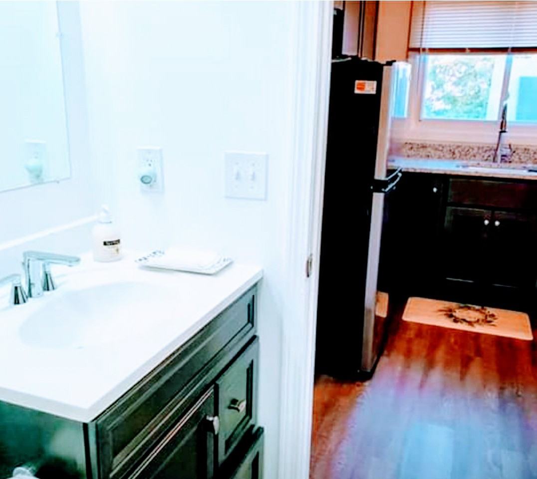 Webster Hill Suites - Photo 3 of 21