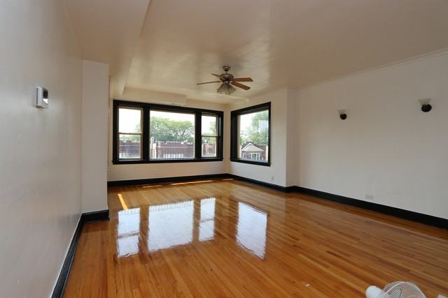 1113 N Leclaire Ave #3 - Photo 2 of 6
