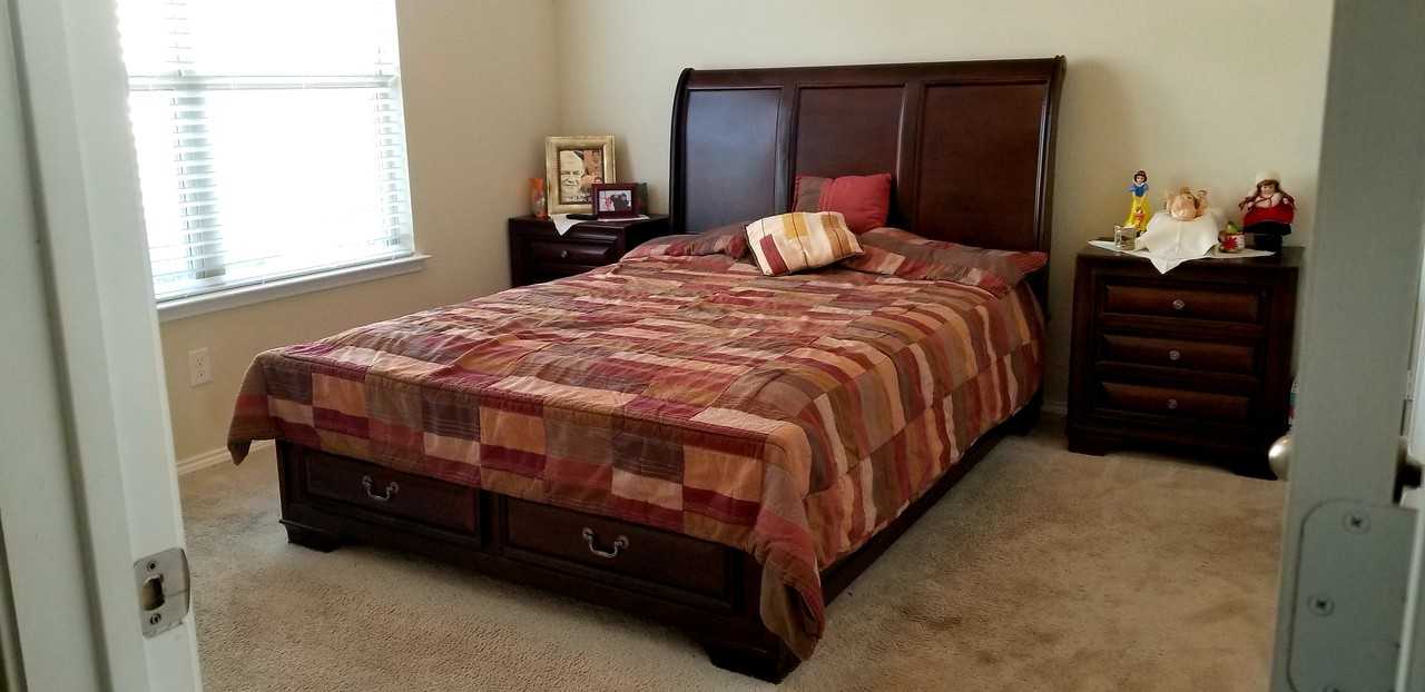 720 Whitemarsh Drive - Photo 3 of 24