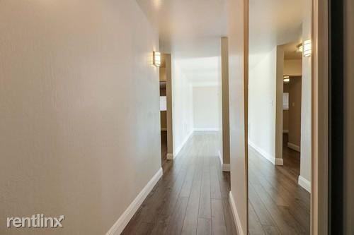 257 Athol Ave - Photo 2 of 8