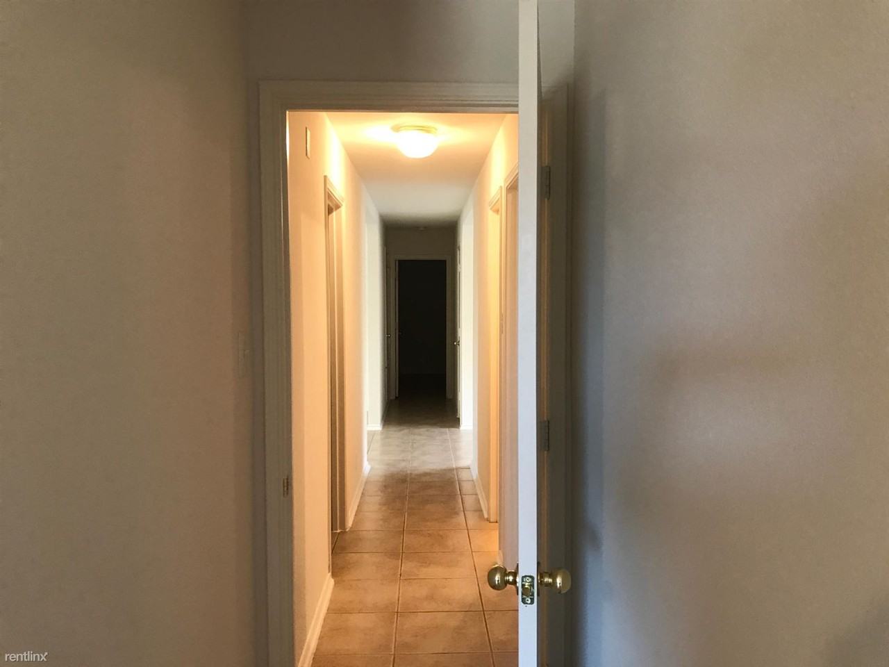6222 Cypress Cir - Photo 3 of 26