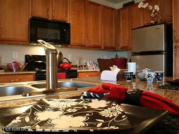 Voss Westheimer Apartments 12523 Westheimer Rd, Houston, TX 77077