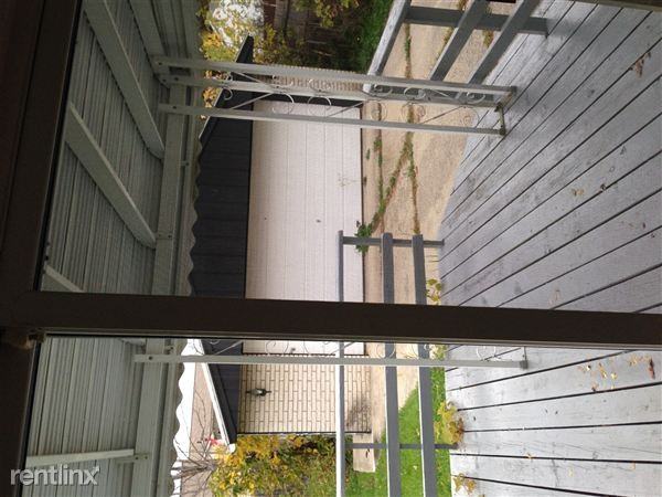 30072 Halecreek St - Photo 2 of 4