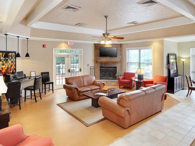 Eagle Ridge Apartments - Photo 2 of 6