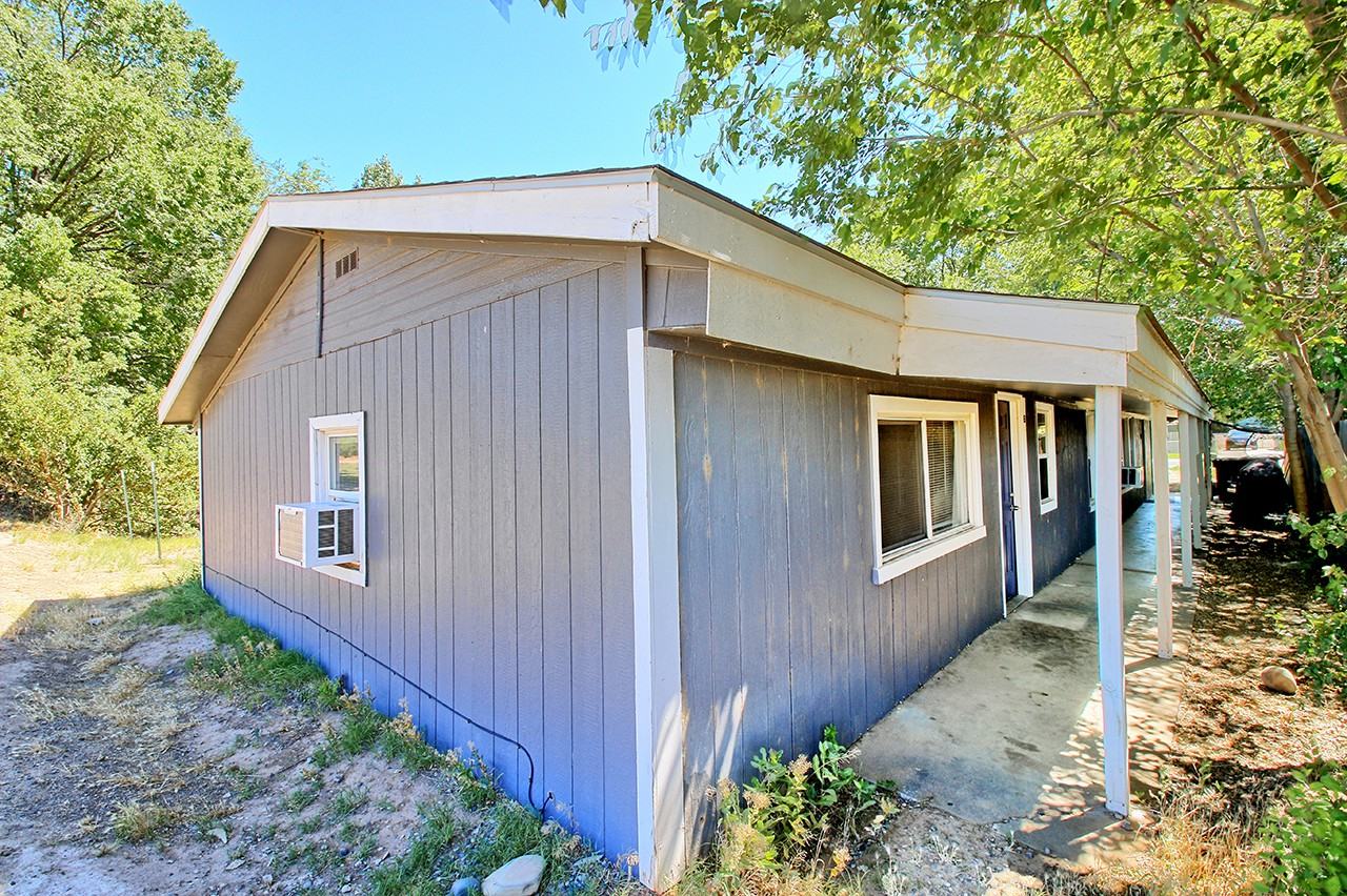 307 Acoma Dr - Photo 3 of 4