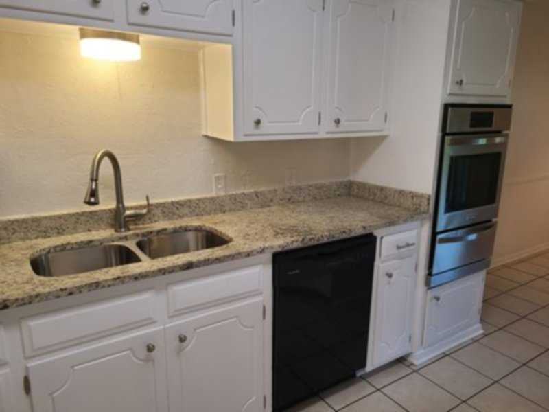 5705 Waits Ave - Photo 3 of 21