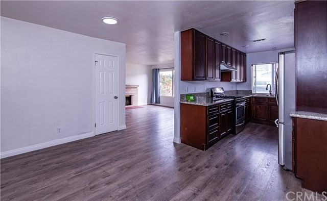 1805 Bauer Dr - Photo 2 of 9