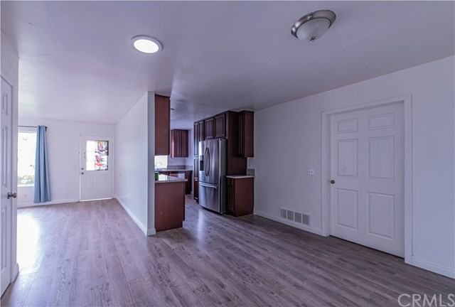 1805 Bauer Dr - Photo 3 of 9