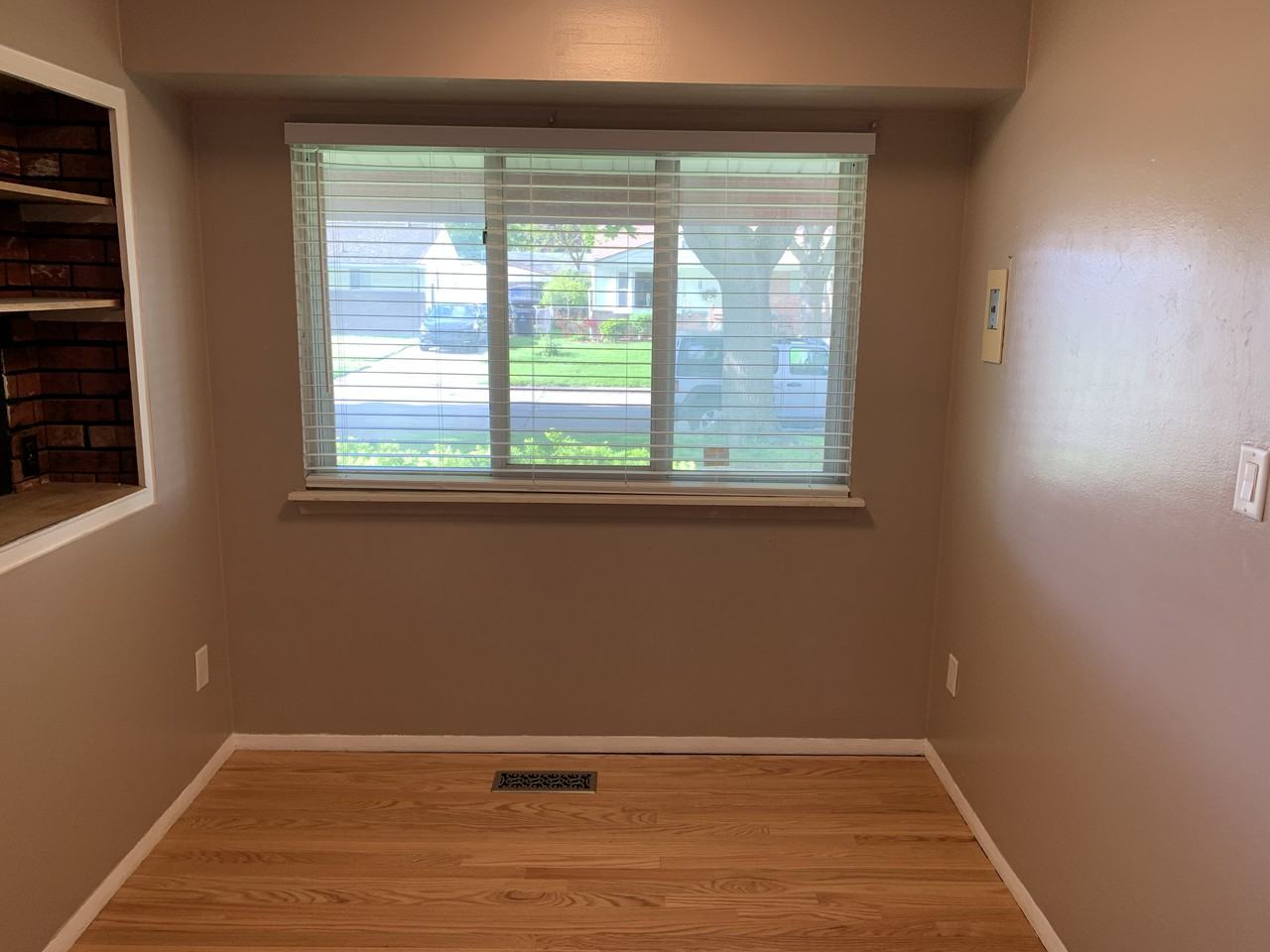 31000 Somerset - Photo 3 of 16