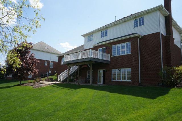 19209 Loveland Ct - Photo 3 of 26