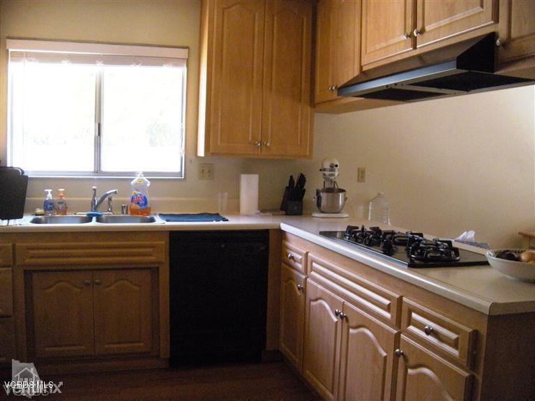 5780 Lake Lindero Dr - Photo 2 of 11