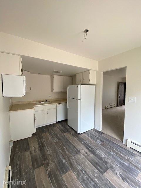 1131 Mchugh St - Photo 3 of 16