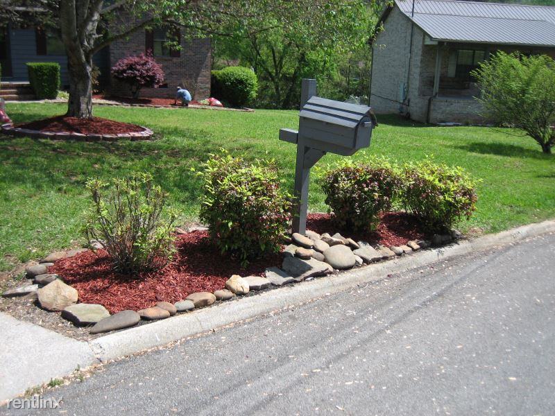 7216 Foxtrace Dr - Photo 2 of 26