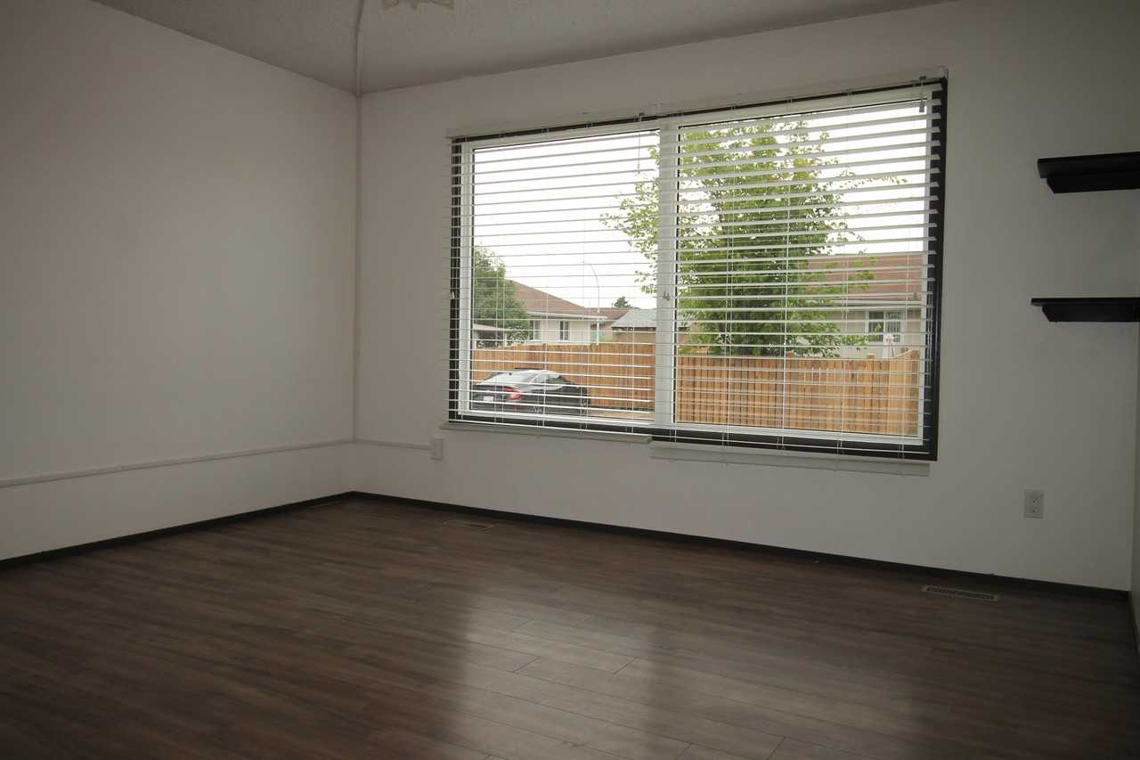 13821A 114 St Nw - Photo 2 of 11