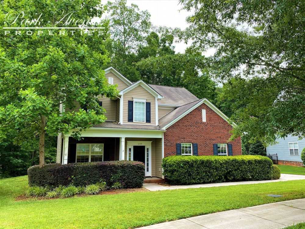 1239 Brecken Ct - Photo 2 of 10