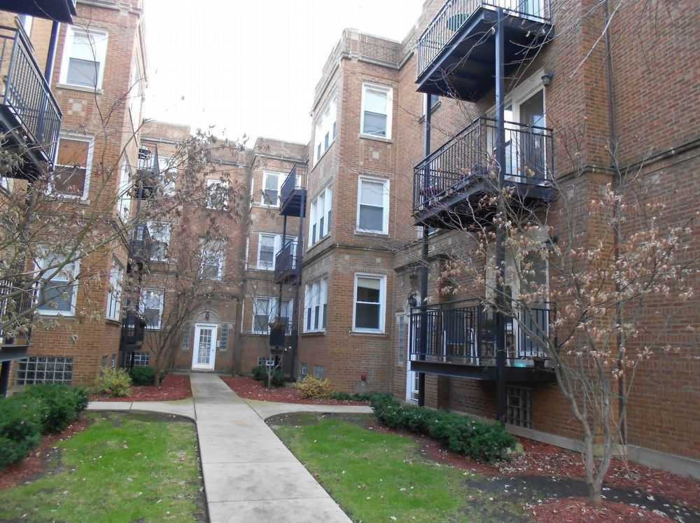 1449 W Victoria St Apt 1b, Chicago, IL 60660 - 1 Bedroom  