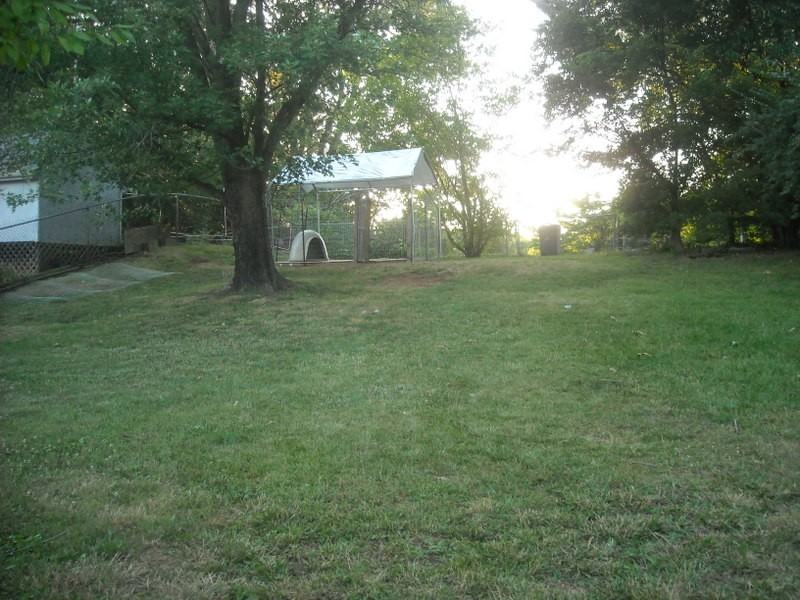 2021 Fine Ave NE - Photo 2 of 5