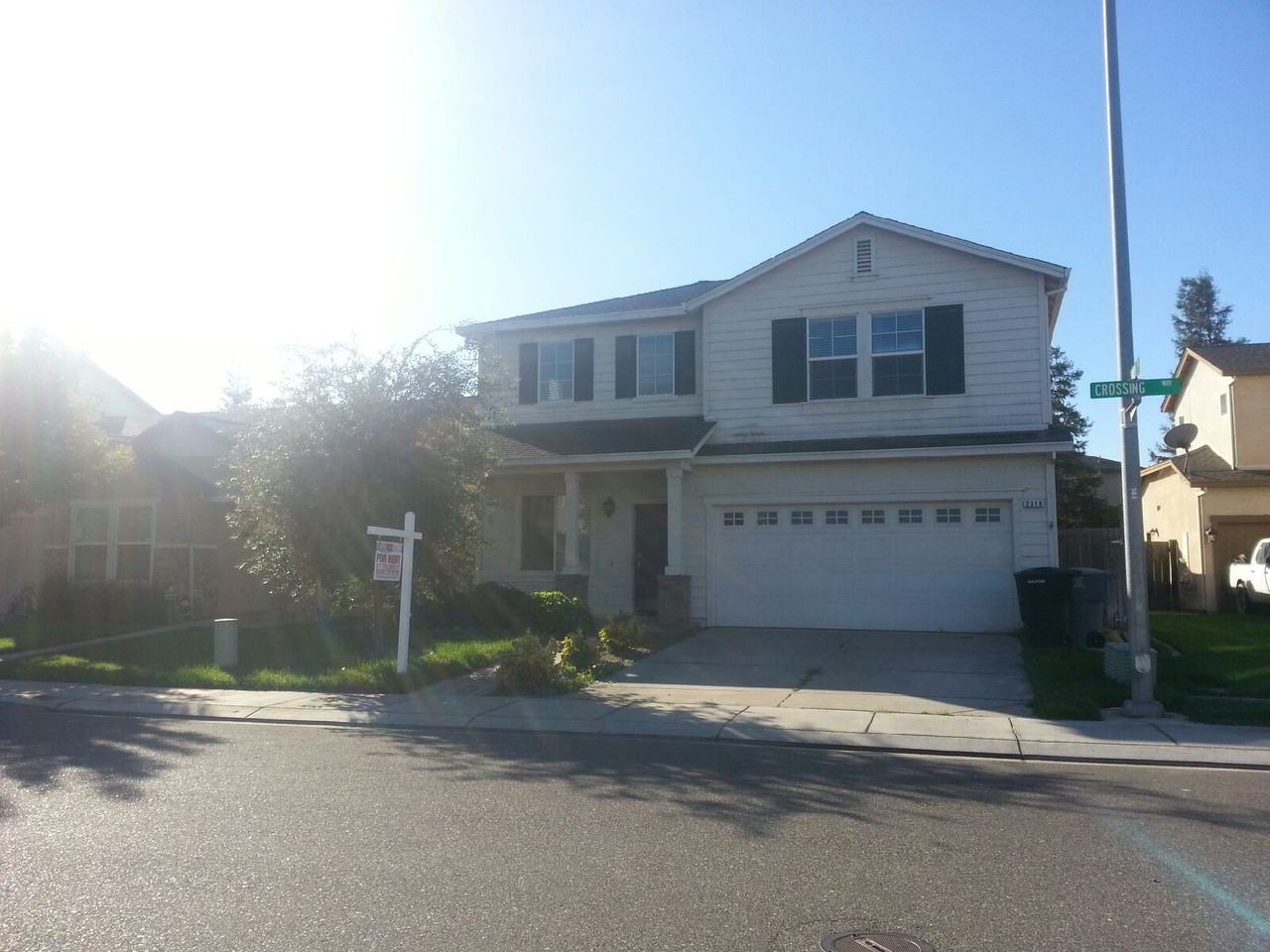 2318 Crossing Way - Photo 2 of 9