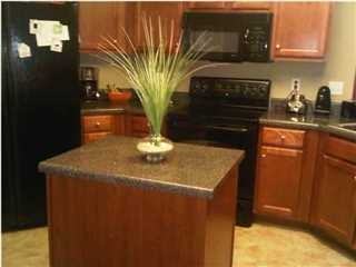 2980 Jersey Drive East - Photo 2 of 10