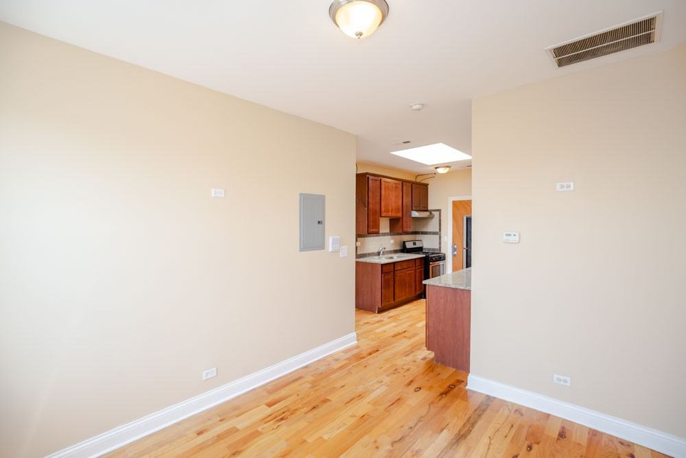 5550 W Belmont Ave - Photo 2 of 7