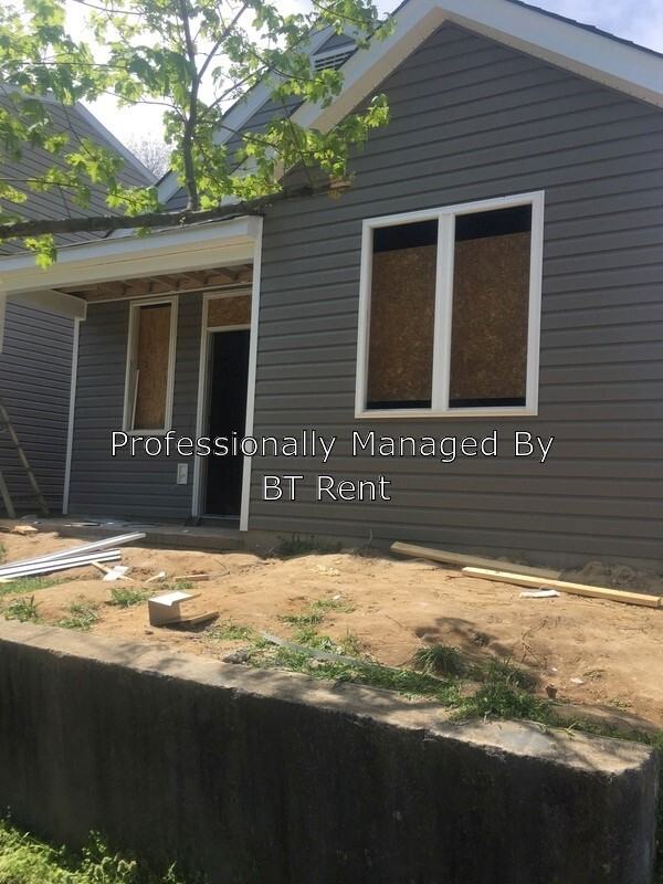 1417 Spotsylvania St - Photo 2 of 7