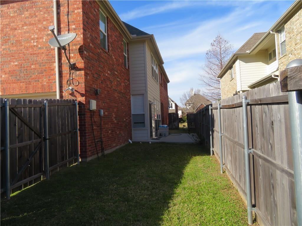 535 Hawken Dr - Photo 3 of 28