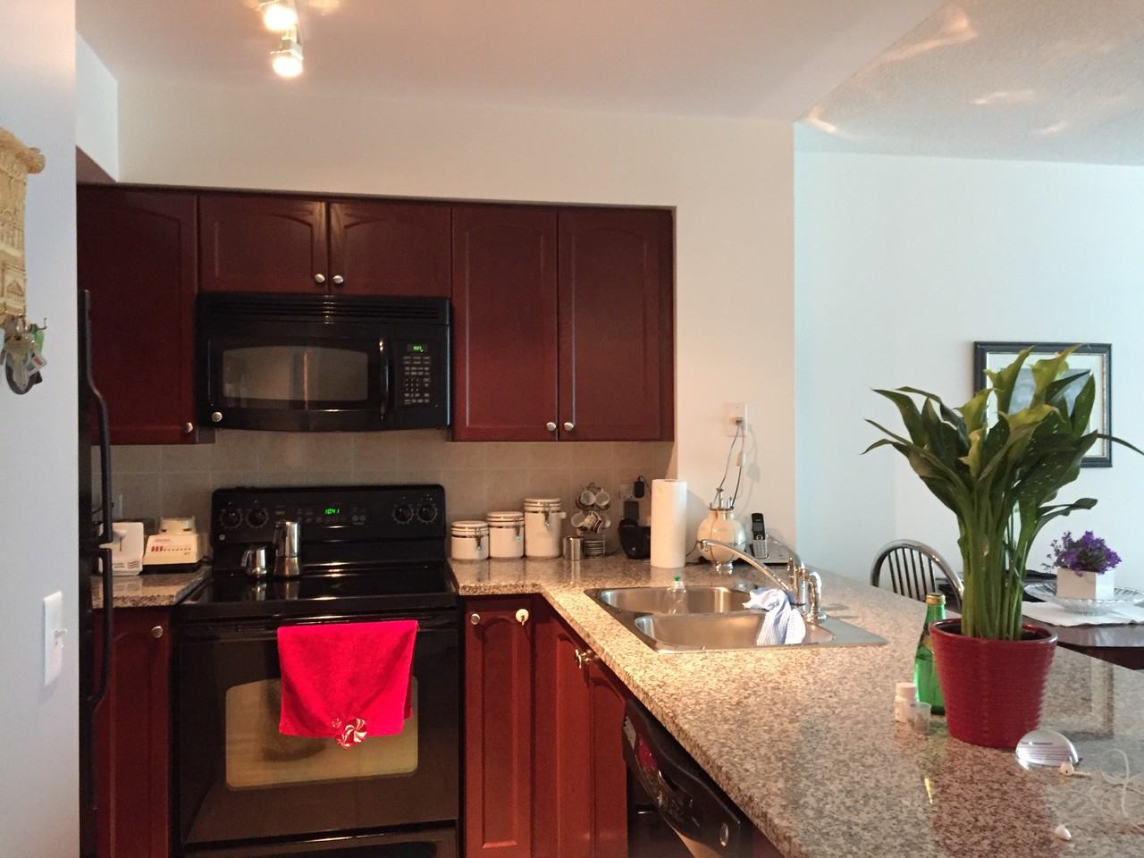 Bremner Blvd & Lower Simcoe St #520