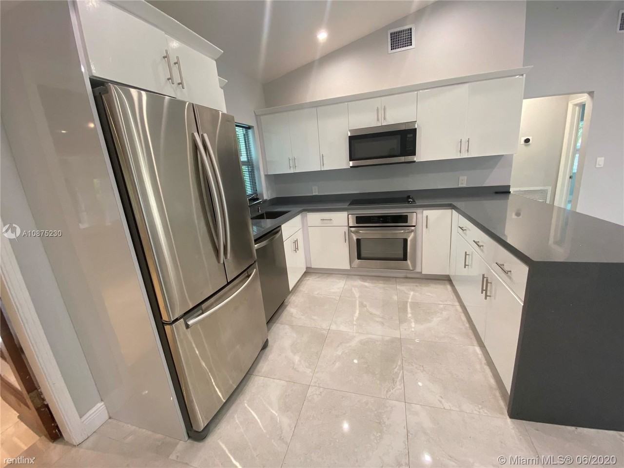 Sw 32nd Ave And Sw 27th Street - Photo 3 of 15