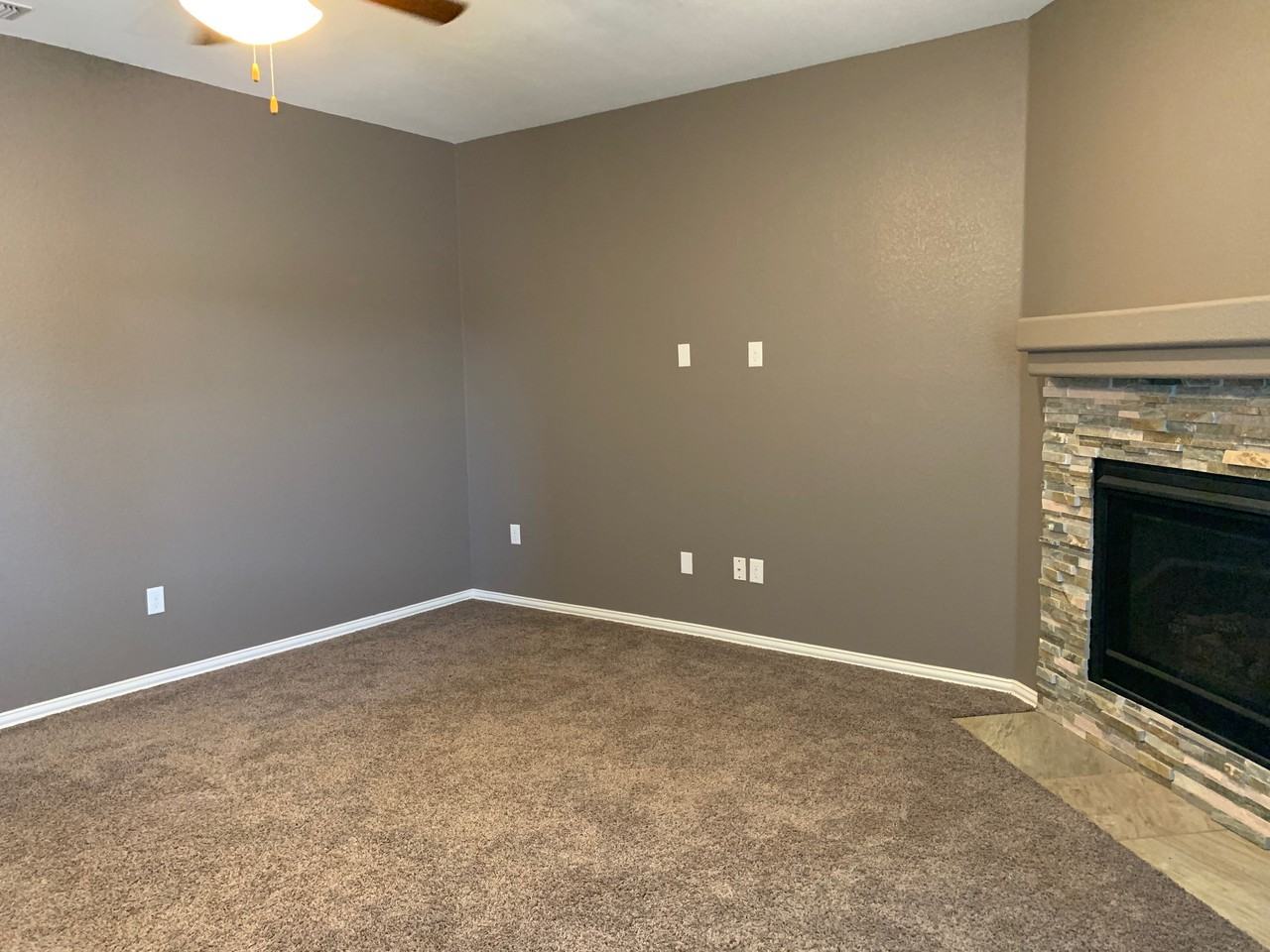 1513 San Miguel Ct - Photo 3 of 24