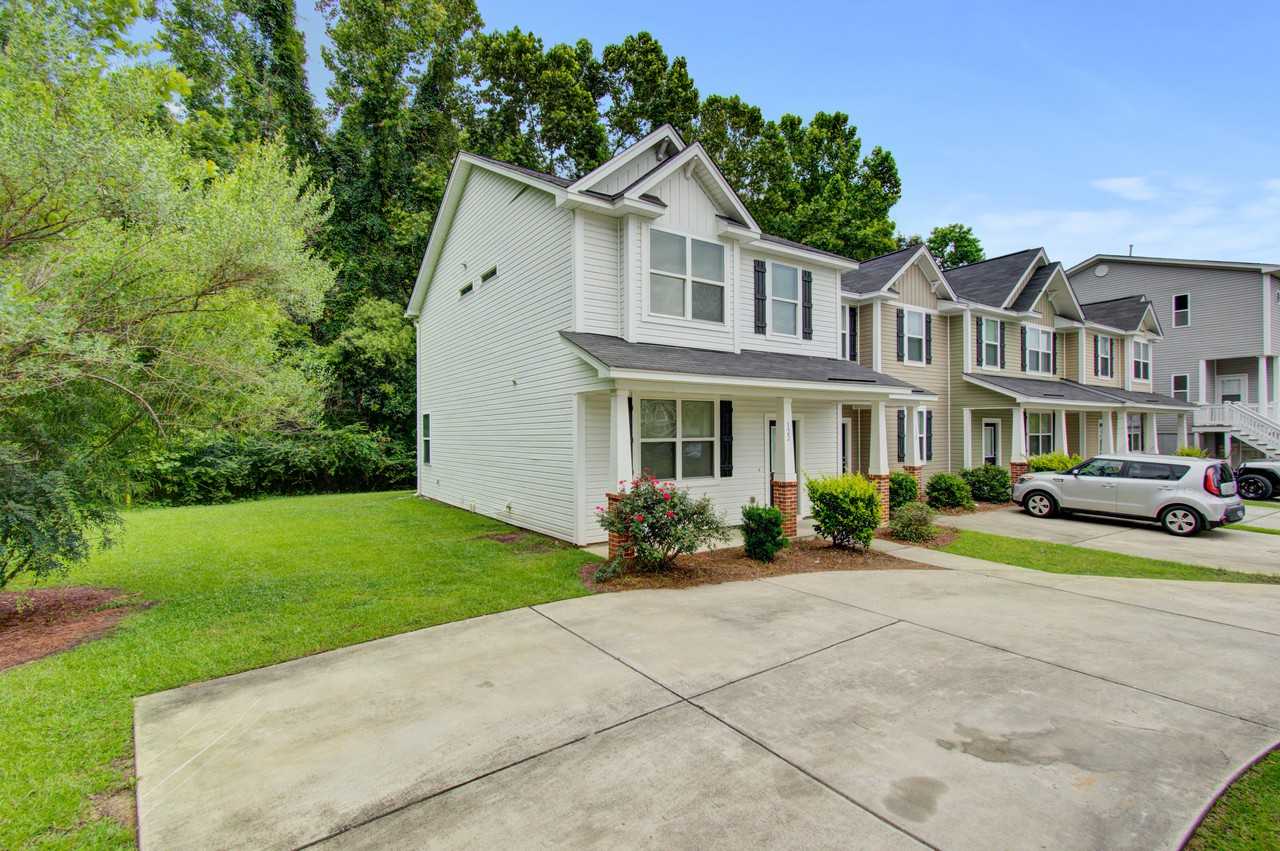 122 Hidden Palms Blvd - Photo 2 of 22