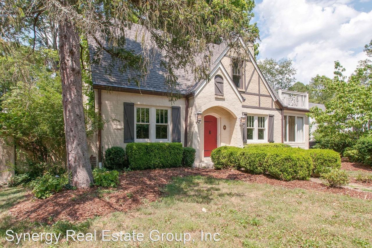 151 Windsor Dr - Photo 2 of 40