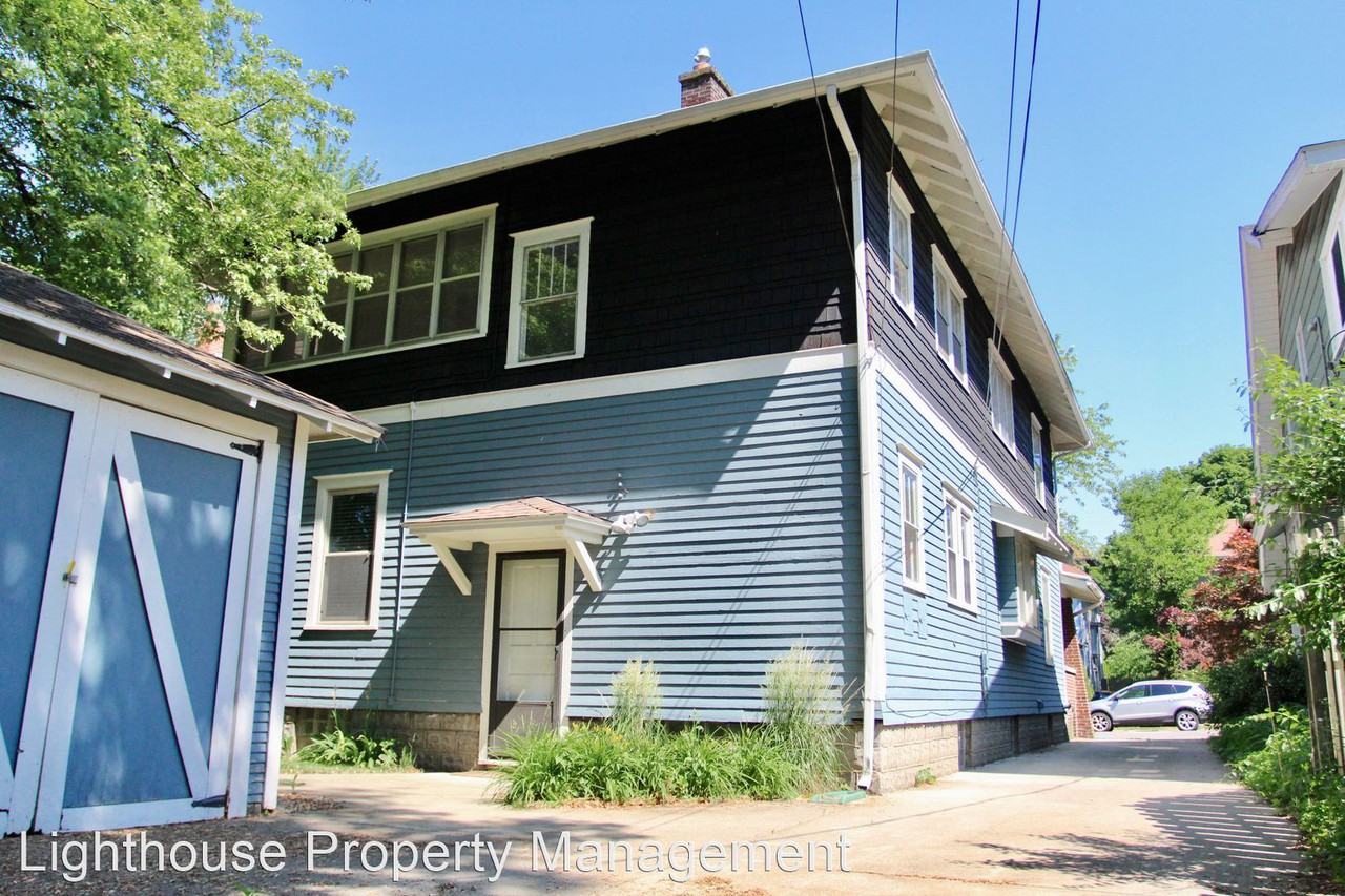 730/732 Lockwood St NE - Photo 3 of 27