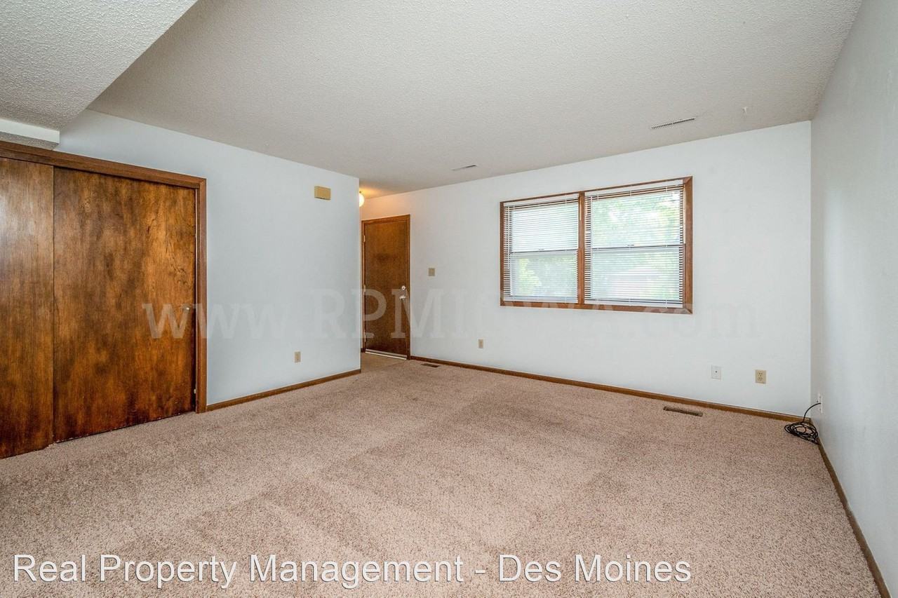 1809 Kenyon Ave - Photo 3 of 21