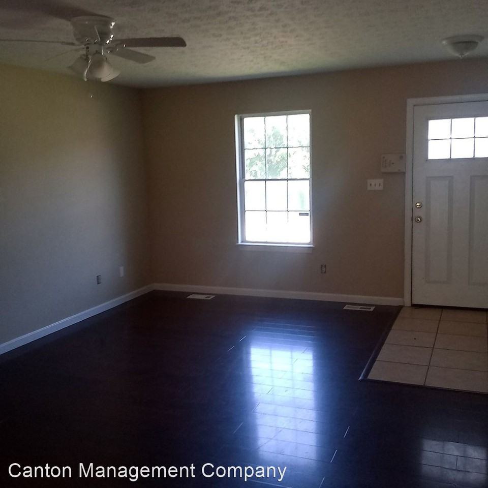 3901 Cutty Sark Rd - Photo 2 of 15