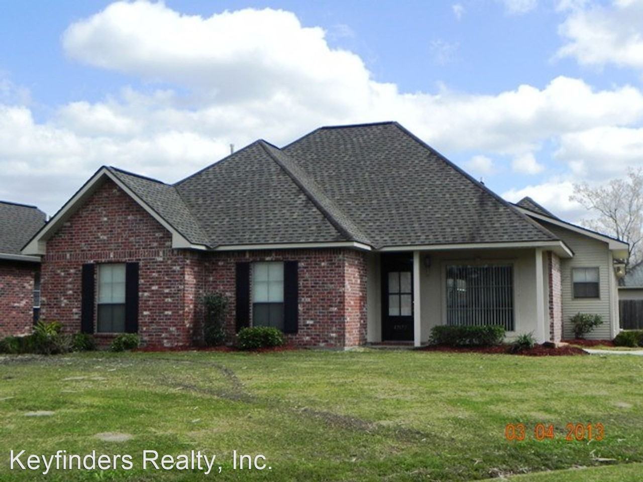 42172 Brandy Ave - Photo 2 of 10