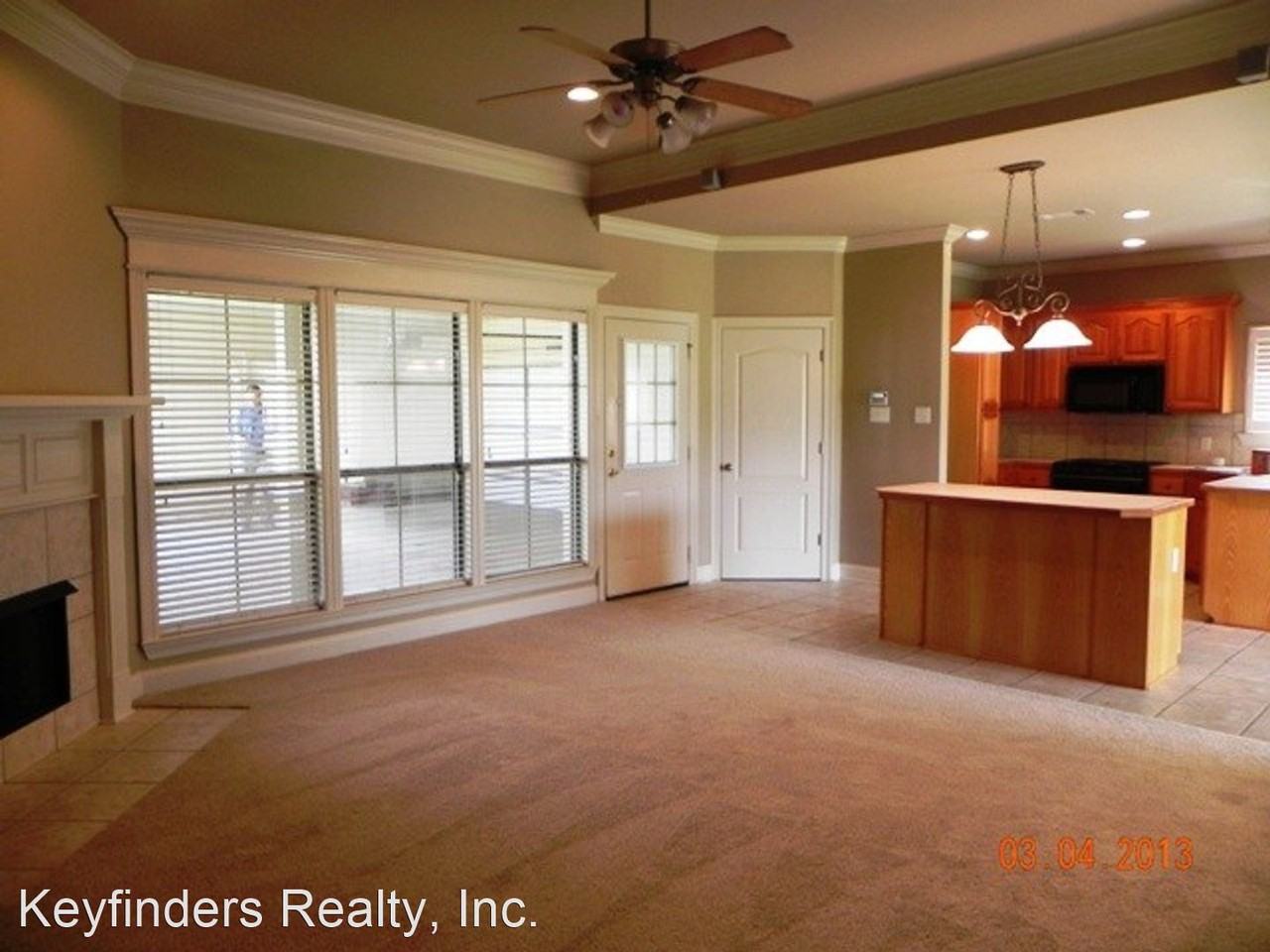 42172 Brandy Ave - Photo 3 of 10