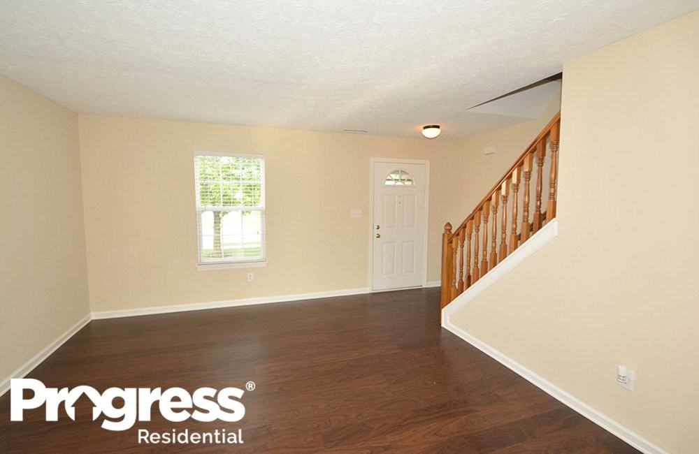 17021 Newberry Ln - Photo 2 of 37