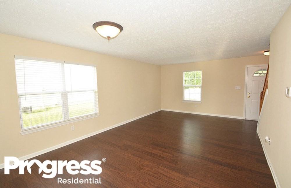 17021 Newberry Ln - Photo 3 of 37