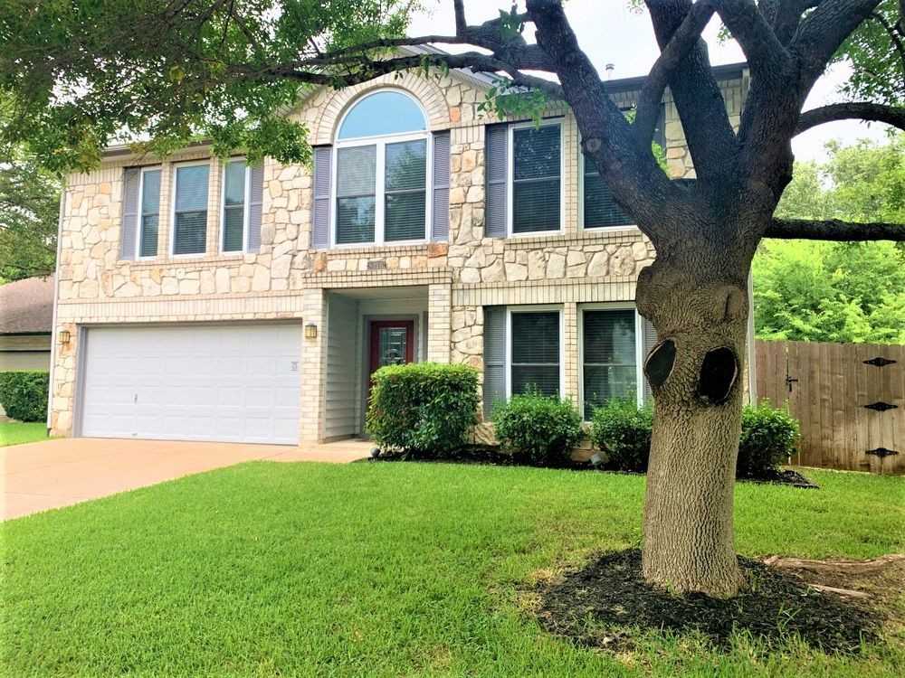 8416 Priest River Dr - Photo 2 of 34