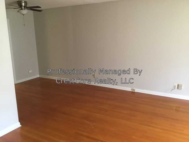 463 Dreger Ave - Photo 3 of 20