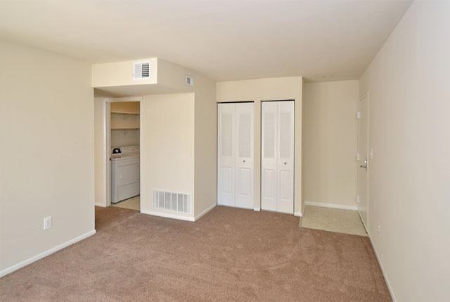 719 Edgewater Drive #101 - Photo 2 of 5