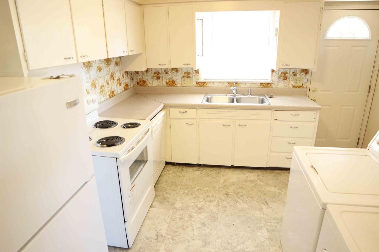 609 Prospect Road - Photo 3 of 13