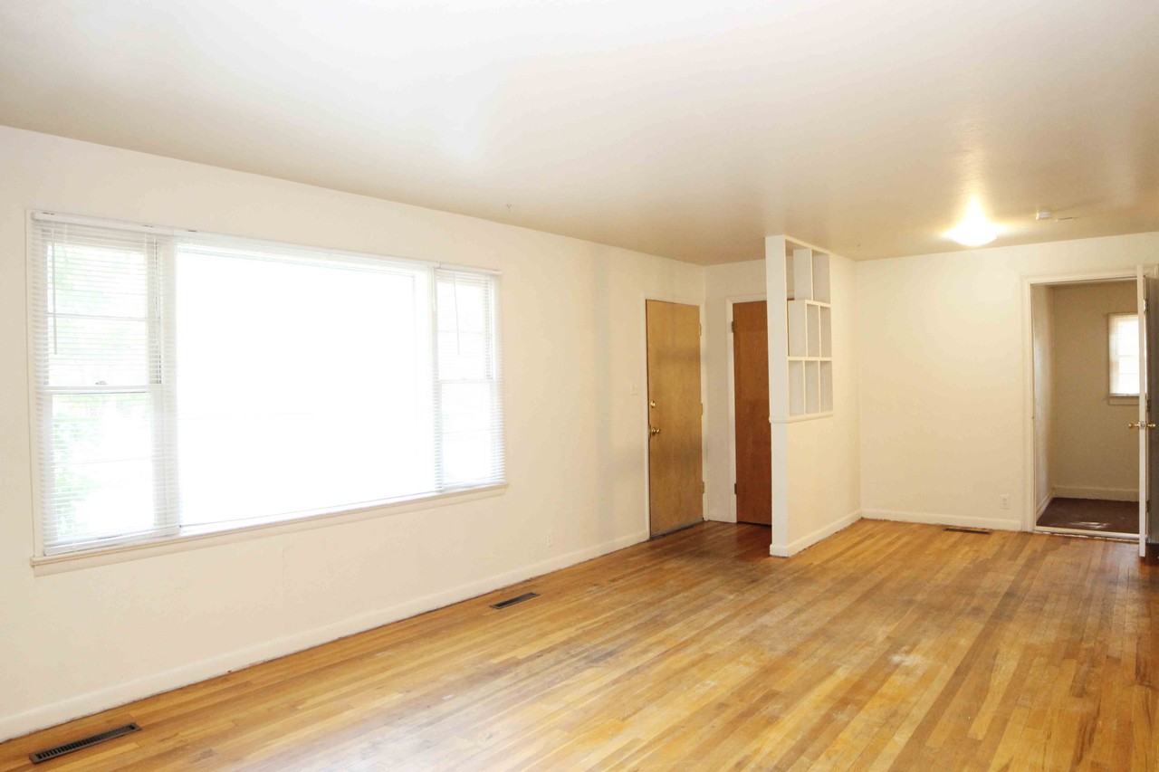 609 Prospect Road - Photo 2 of 13